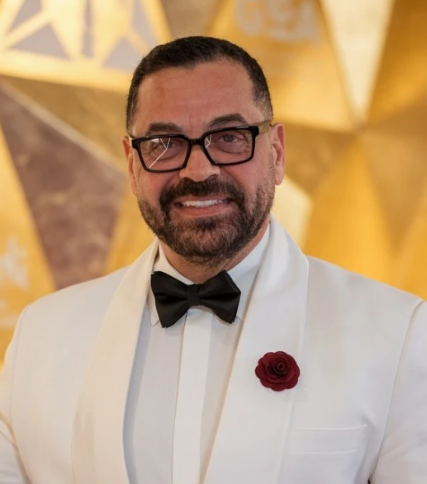 طارق العريان